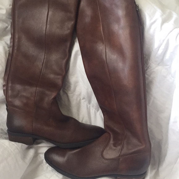 Boots - Picture 2 of 2